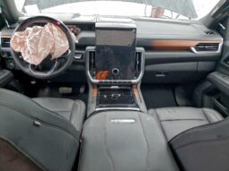 
										2025 Gmc Yukon full									