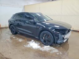 
										2022 Audi E-tron full									