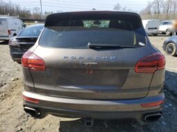 
										2016 Porsche Cayenne full									