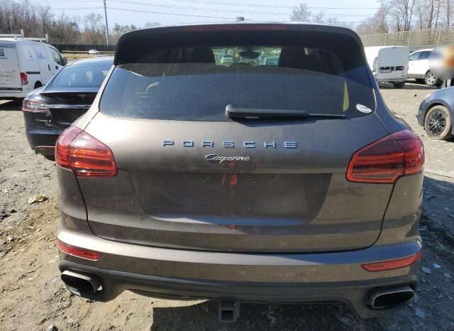 
								2016 Porsche Cayenne full									