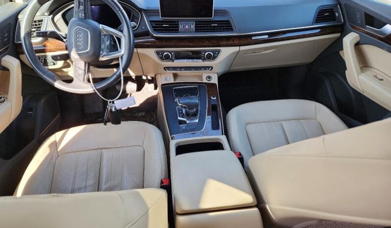 
								2018 Audi Q5 full									