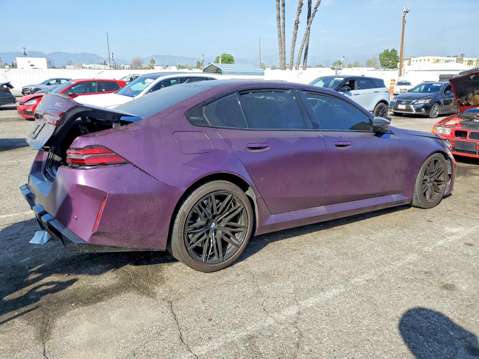 2025 BMW M5