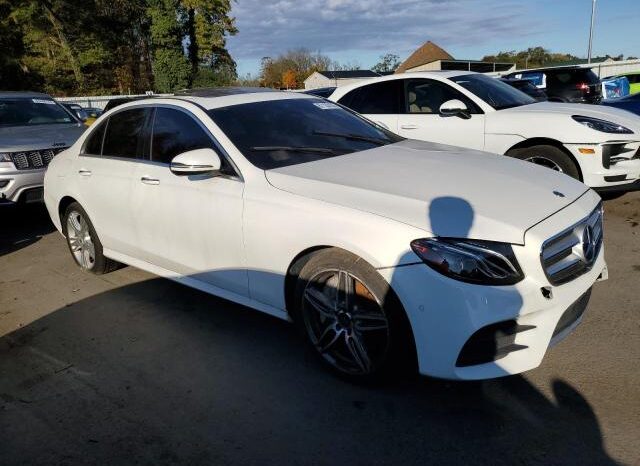 
								2018 Mercedes-benz E 300 4mat full									