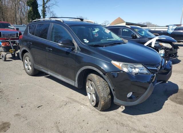 
								2015 Toyota Rav4 full									