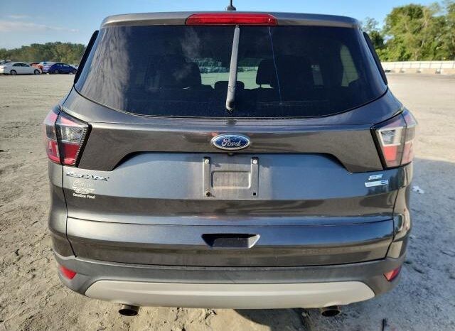 
								2017 Ford Escape se full									