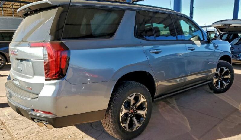
								2026 Gmc Yukon full									