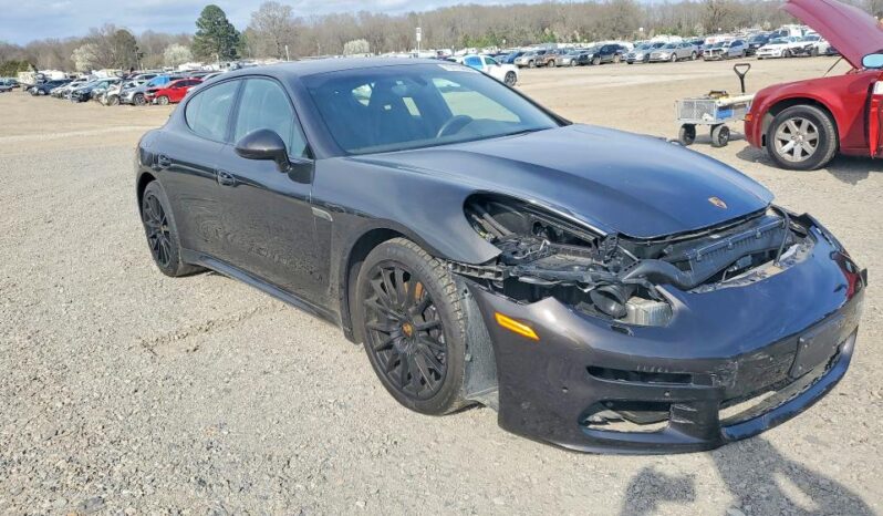 
								2016 Porsche Panamera full									