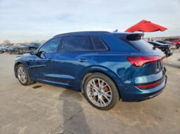 
										2021 Audi E-tron full									