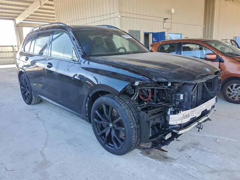 2024 BMW X7