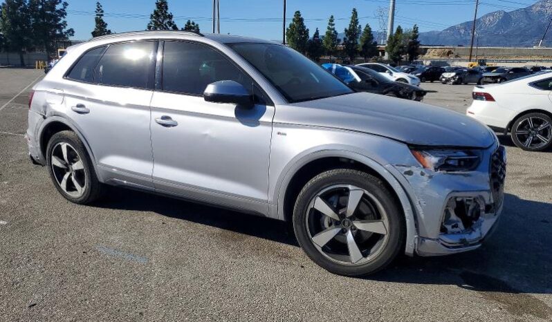 
								2022 Audi Q5 full									