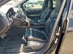 
										2018 Porsche Cayenne full									