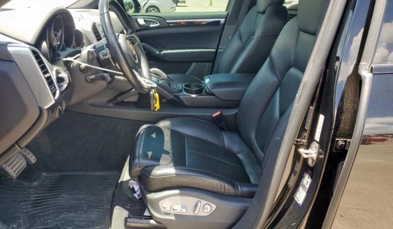 
								2018 Porsche Cayenne full									