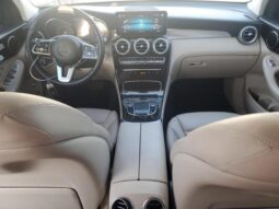 
										2020 Mercedes-benz Glc 300 full									