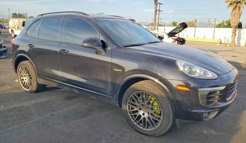 
								2017 Porsche Cayenne full									