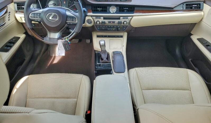 
								2016 Lexus Es 350 full									