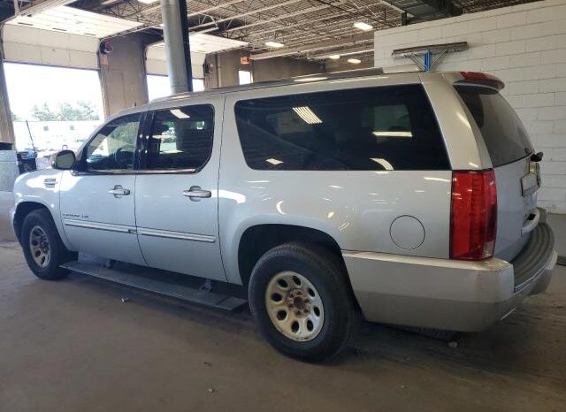 
								2013 Cadillac Escalade full									