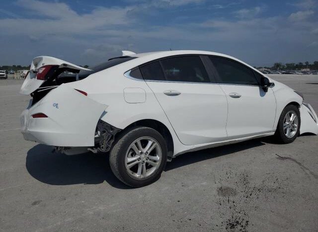 
								2018 Chevrolet Cruze full									