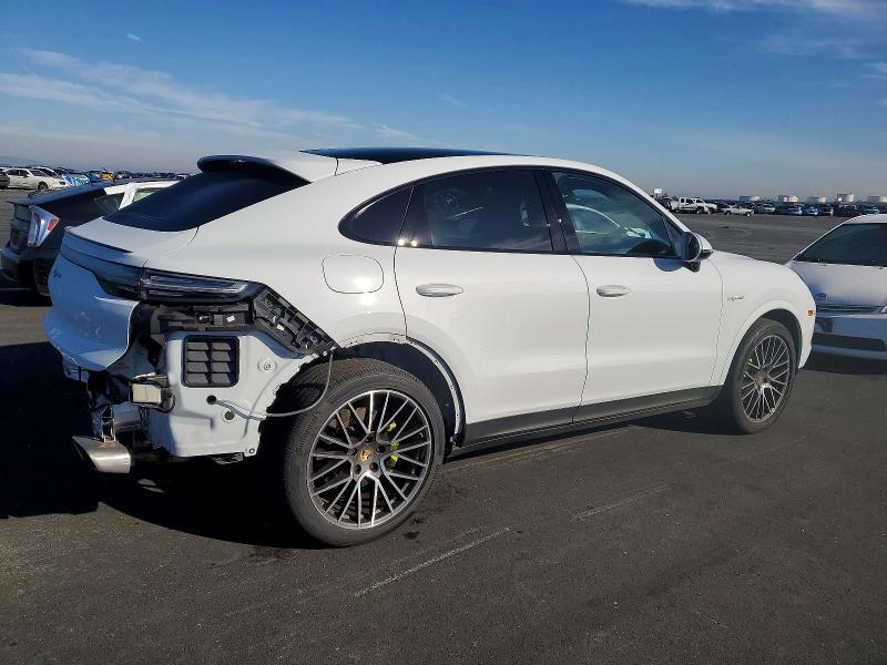 2022 Porsche Cayenne