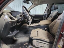 
										2024 BMW X7 full									