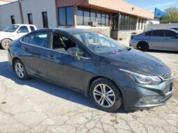 
										2018 Chevrolet Cruze full									