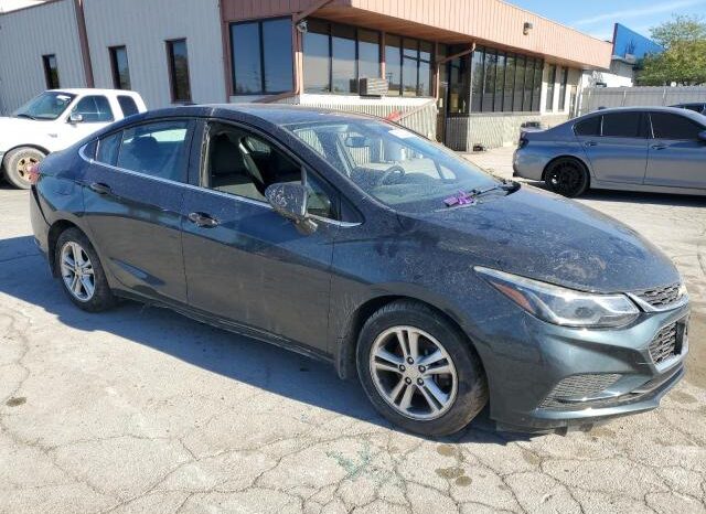
								2018 Chevrolet Cruze full									