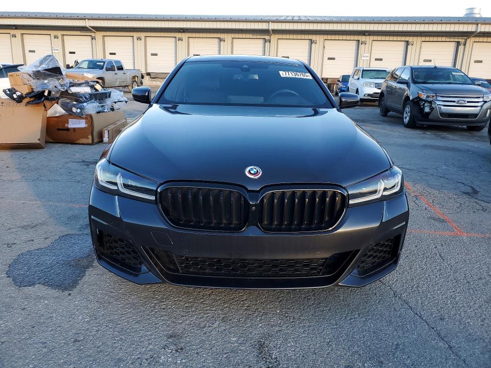 2023 BMW M5