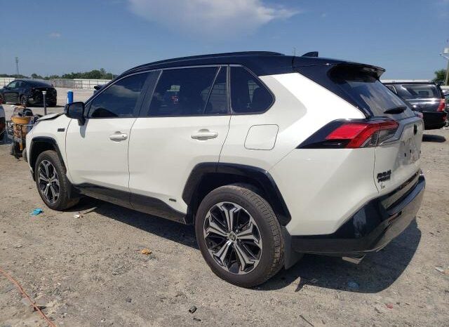 
								2022 Toyota Rav4 full									