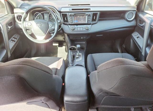 
								2016 Toyota Rav4 full									