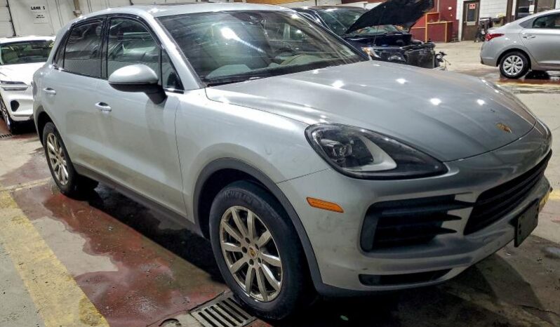 
								2023 Porsche Cayenne full									