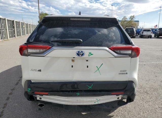 
								2020 Toyota Rav4 full									