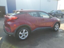 
										2019 Toyota C-hr full									