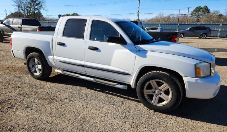 
								2007 Dodge Dakota full									