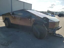 
										2024 Tesla Cybertruck full									
