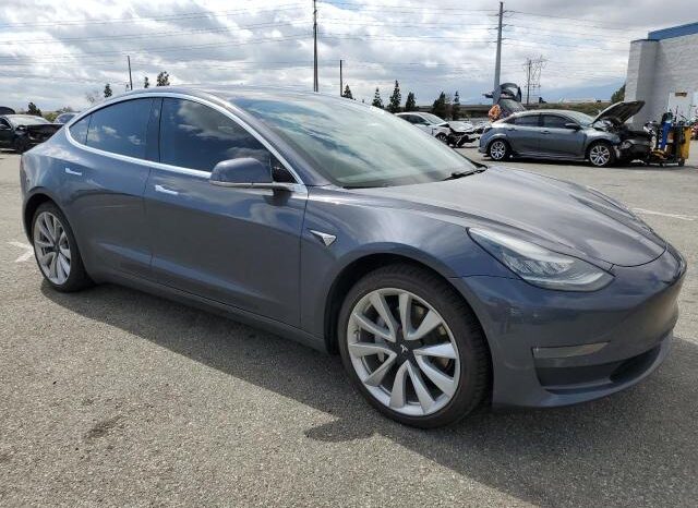 
								2019 Tesla Model 3 full									