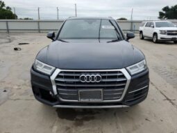 
										2018 Audi Q5 full									
