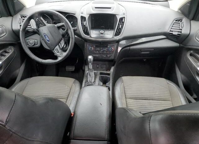 
								2018 Ford Escape se full									