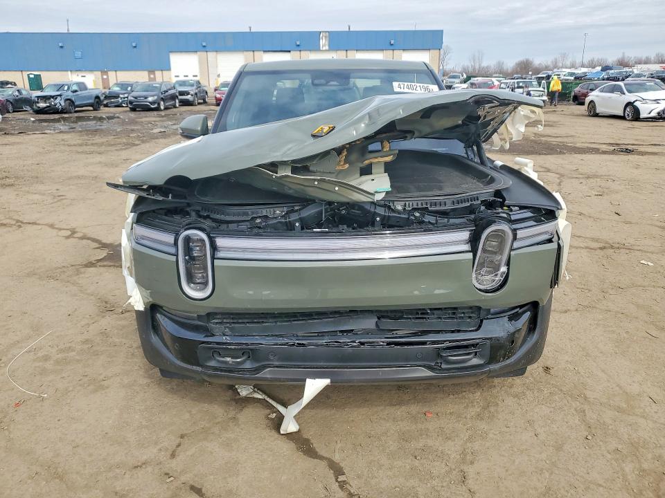 2026 Rivian R1t