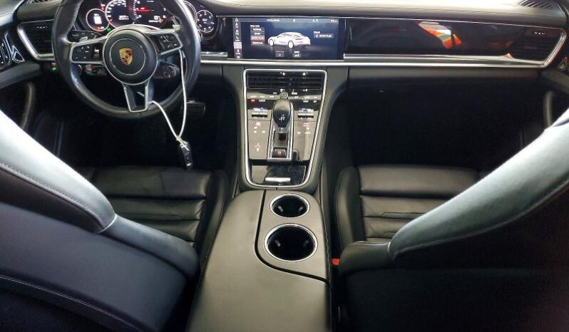 
								2018 Porsche Panamera full									
