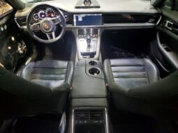 
										2018 Porsche Panamera full									