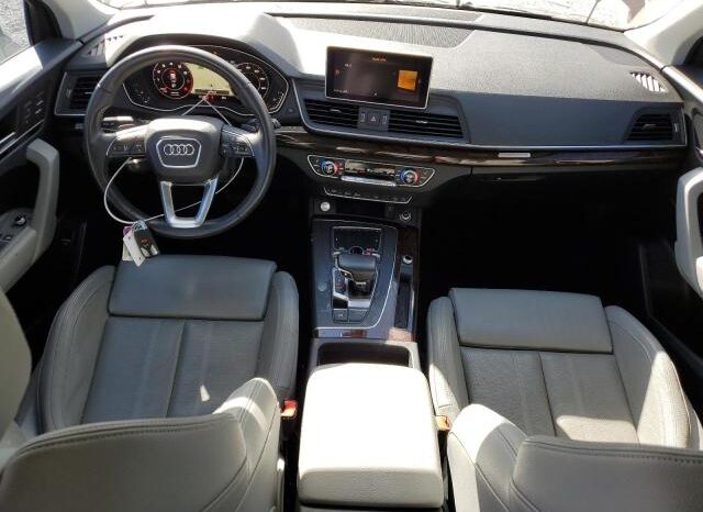 
								2018 Audi Q5 full									