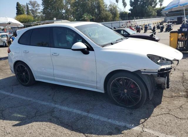
								2014 Porsche Cayenne full									