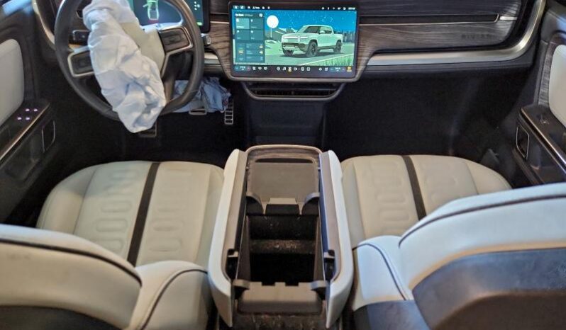 
								2022 Rivian R1t full									