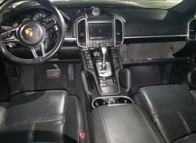 
								2016 Porsche Cayenne full									