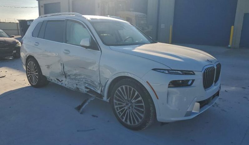 
								2026 BMW X7 full									