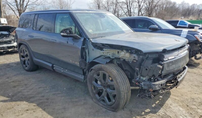 
								2025 Rivian R1s full									