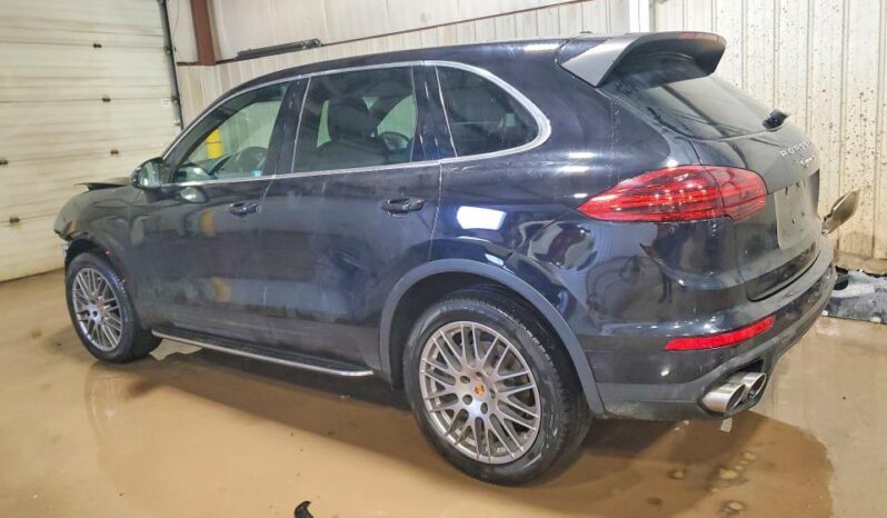 
								2017 Porsche Cayenne full									