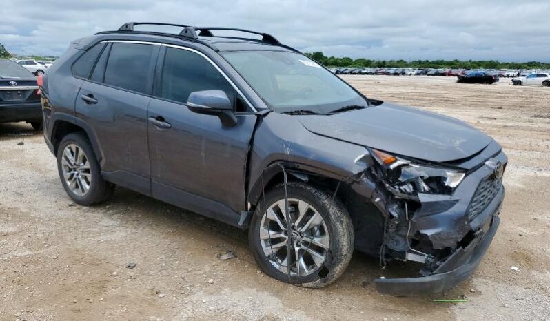 
								2020 Toyota Rav4 full									