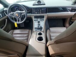 
										2018 Porsche Panamera full									