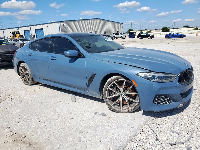2022 BMW M8