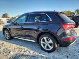 
										2020 Audi Q5 full									
